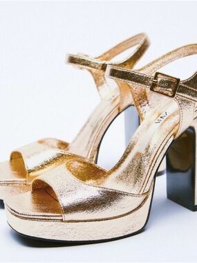 NEW Zara Gold Metallic Platform Sandals - Women's Strappy Heels